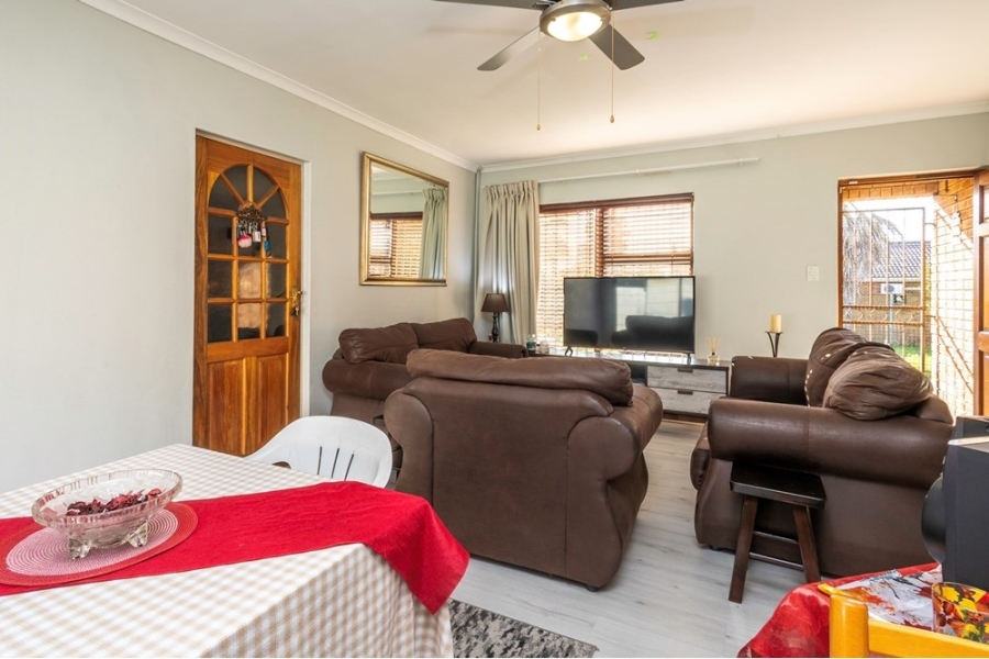 3 Bedroom Property for Sale in Ruwari Western Cape